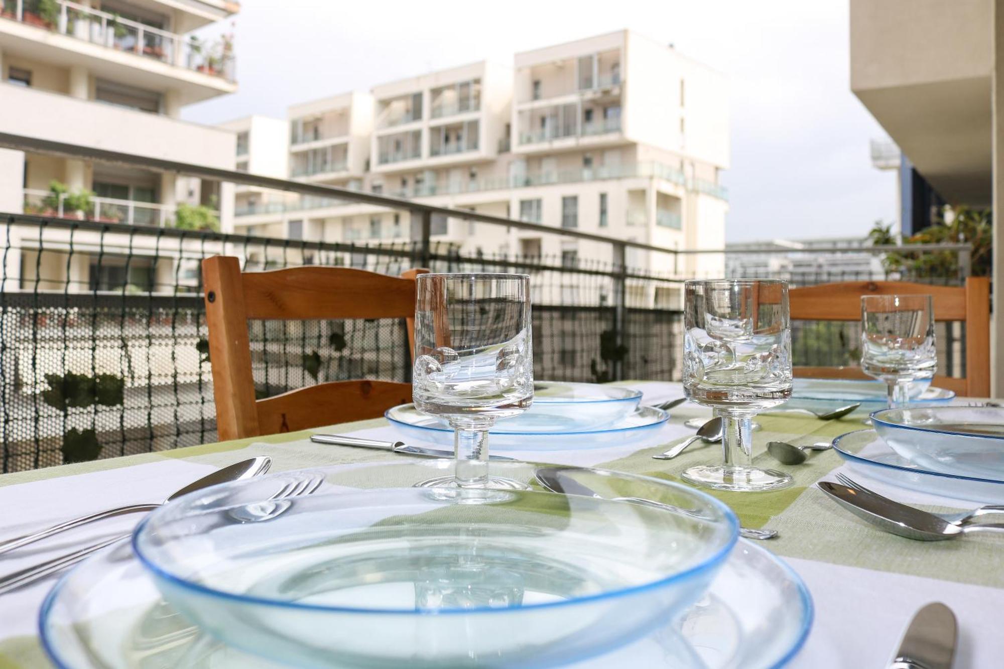 Urban Balcony Hideaway - 3 People Apartment มิลาน ภายนอก รูปภาพ