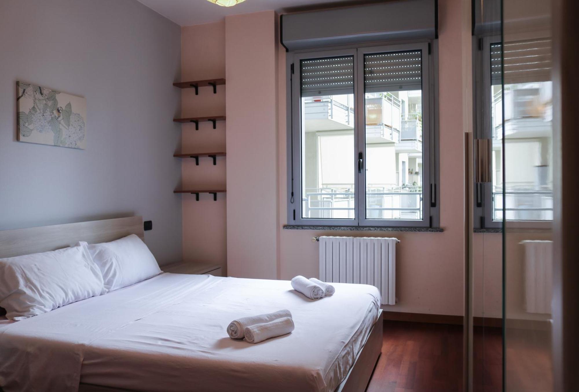 Urban Balcony Hideaway - 3 People Apartment มิลาน ภายนอก รูปภาพ
