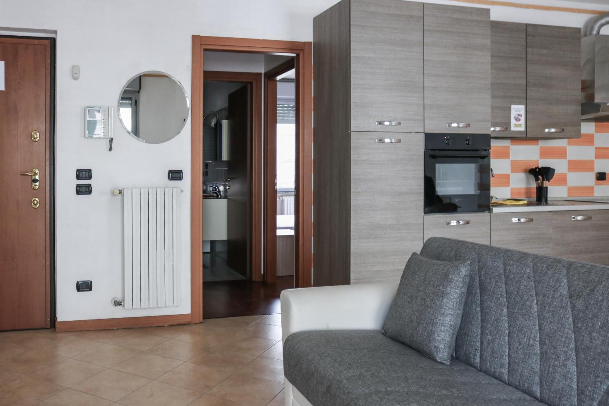 Urban Balcony Hideaway - 3 People Apartment มิลาน ภายนอก รูปภาพ